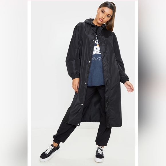 NWT PLT PrettyLittleThing Black Longline Windbreaker Size 6 - Picture 2 of 16